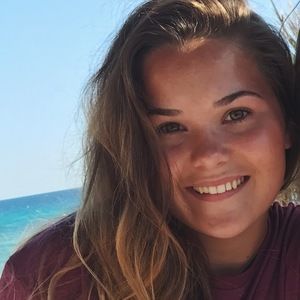 Meet your Posher, Halia